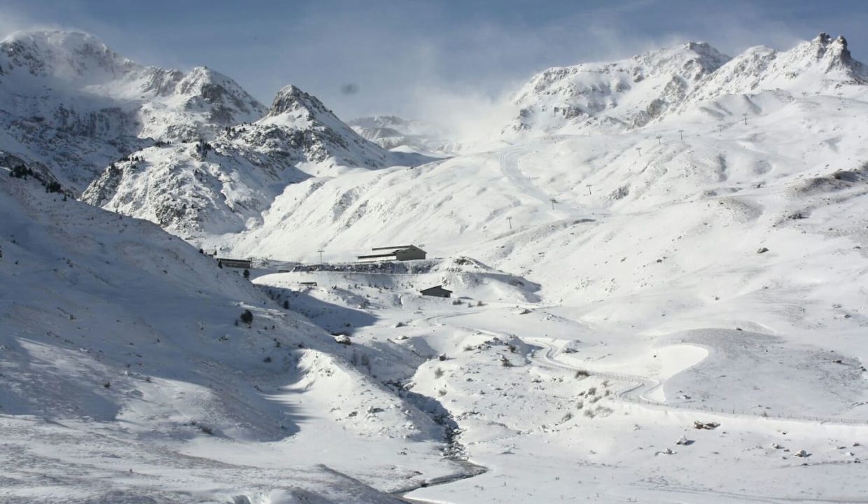 T1-Bis-Luz-Isia-autour-pistes-de-ski-luz-ardiden