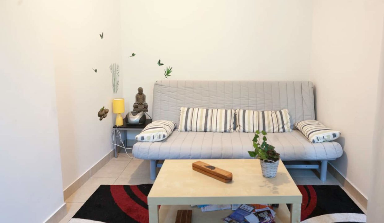 T1-Bis-Luz-Isia-coin-salon-cozy-canape