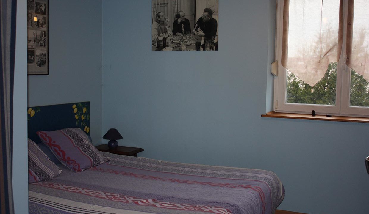 chambre-1-lit-double-chambres-d-hotes-proche-verdun