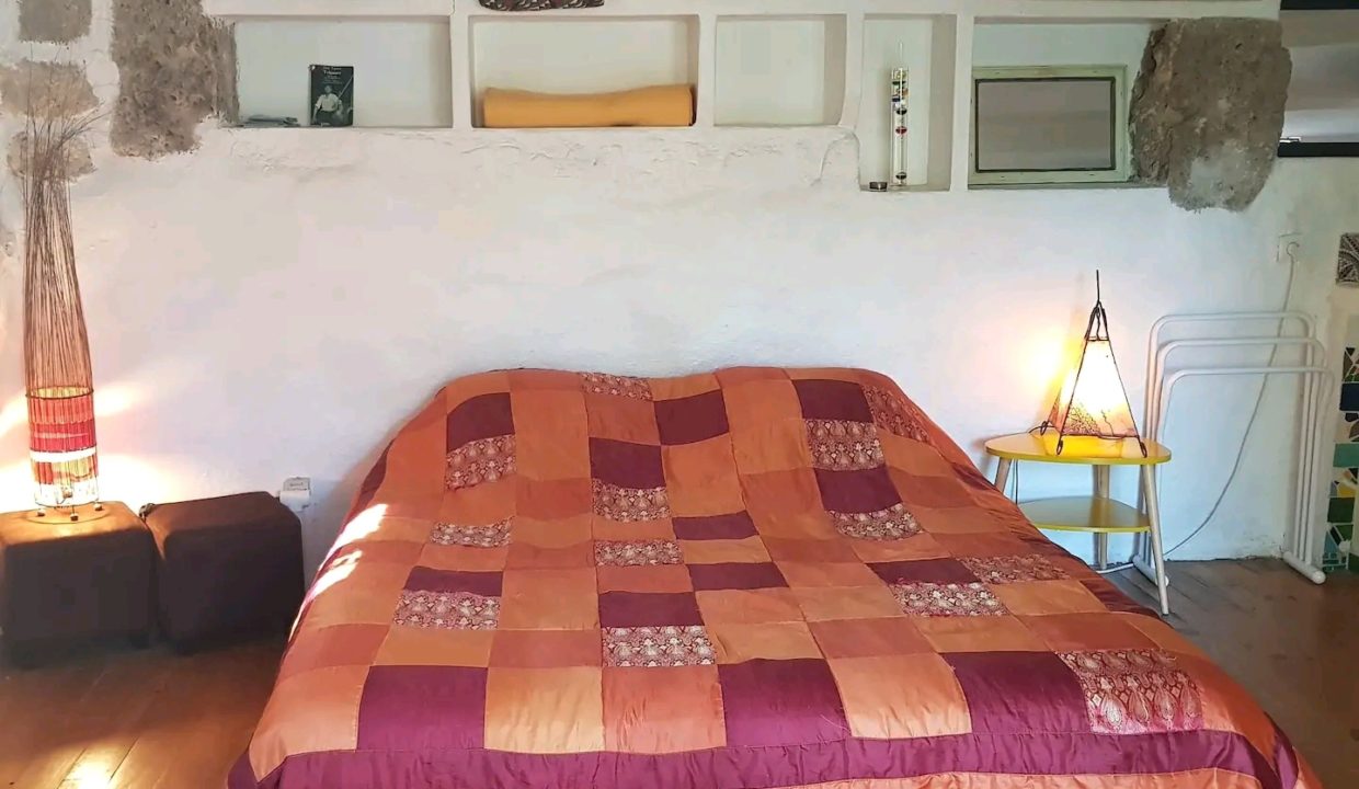 Screenshot_20220313-205414_Airbnb