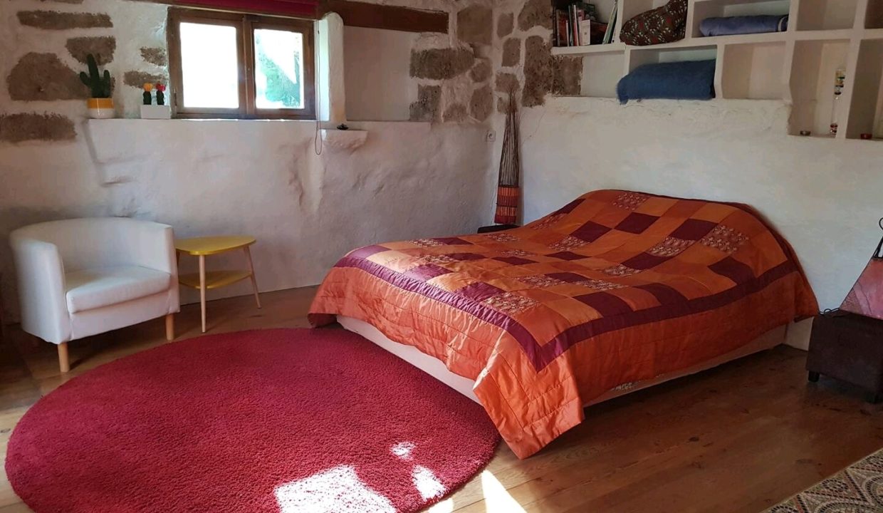 Screenshot_20220313-205450_Airbnb