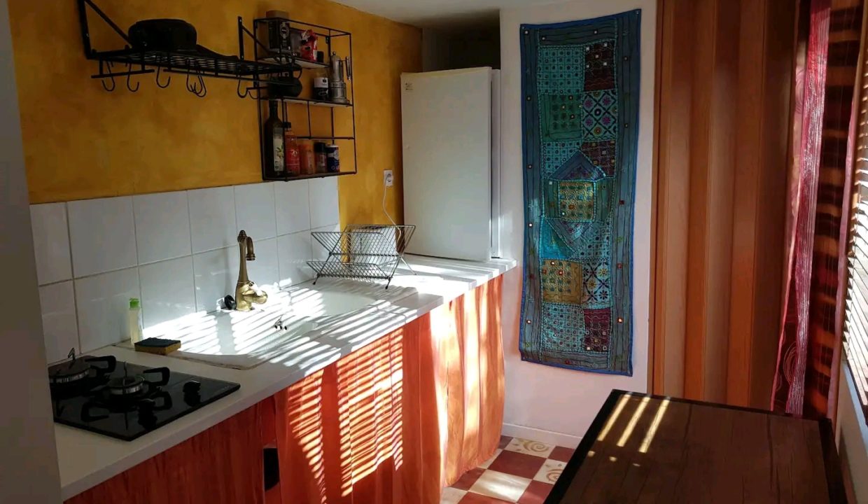 Screenshot_20220313-205556_Airbnb