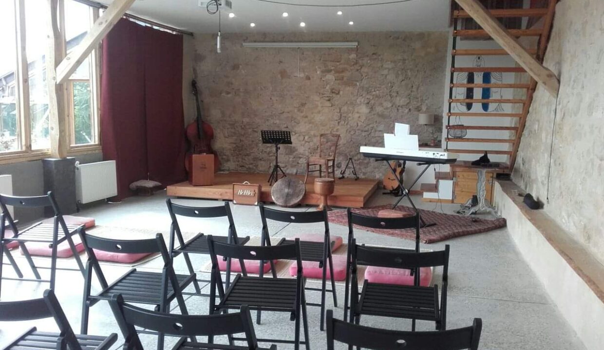 f4a73a840bd67c5e507863c39e3e3fe6.0