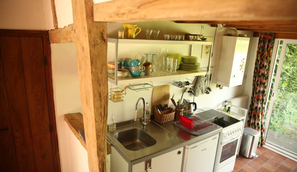 39fb23c6-97e2-4e1c-9dcf-190ad17a9705