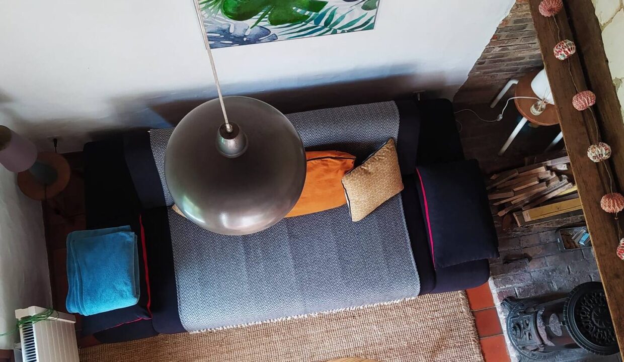 aecec11a-4303-47c8-bac1-0825ab3bf80d